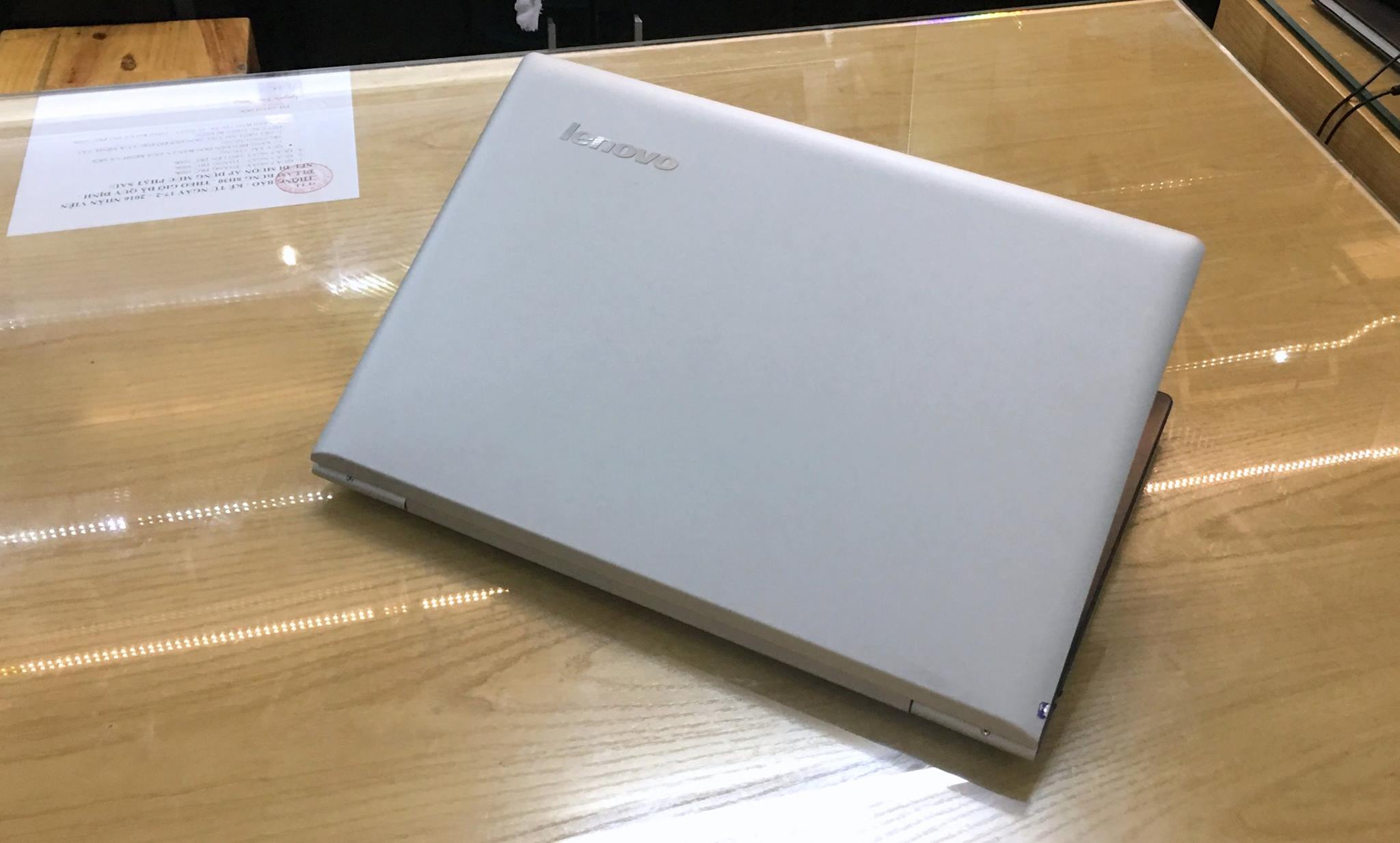 Laptop Lenovo IdeaPad U530 Ultrabook-3.jpg